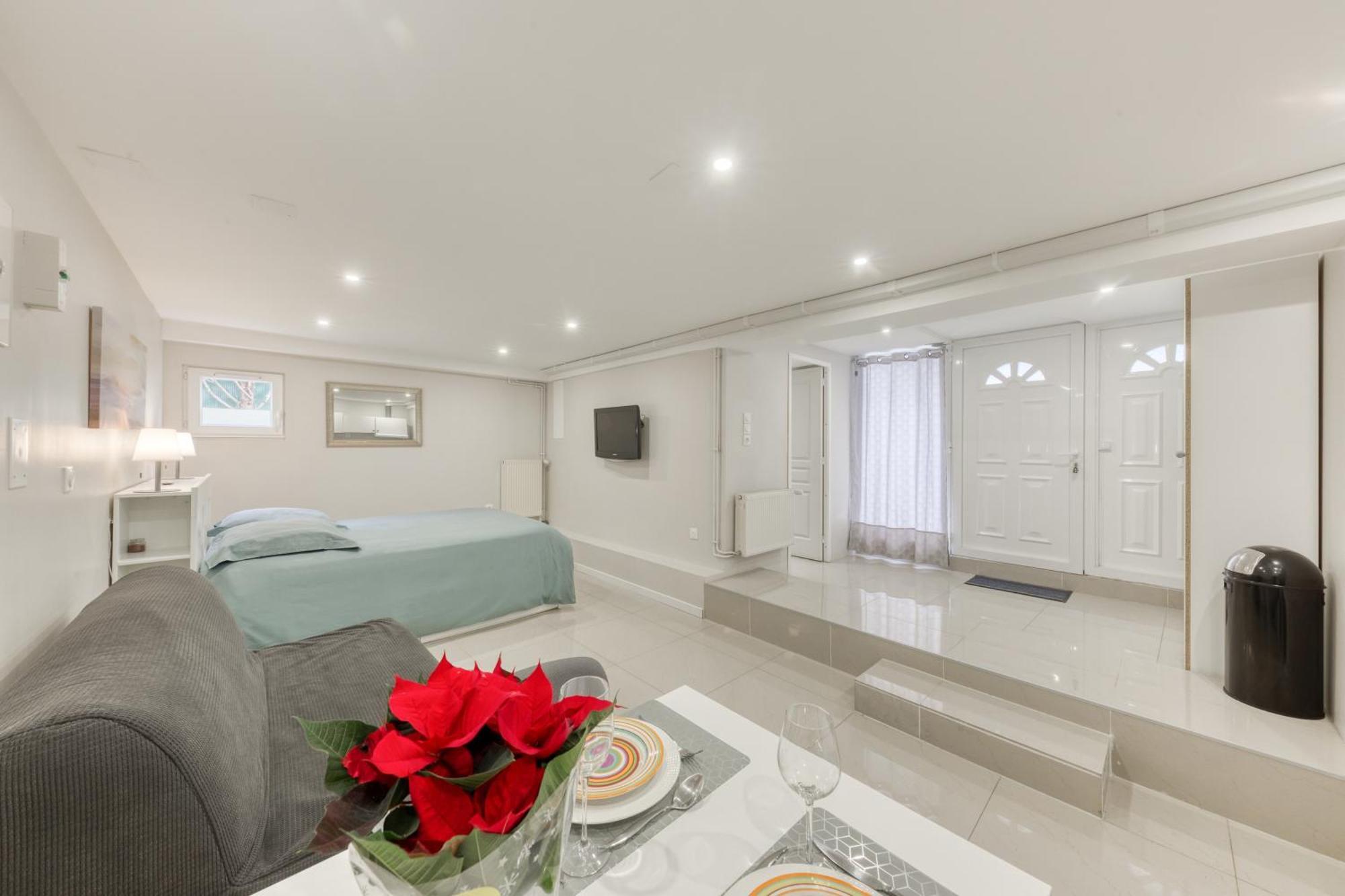 Studio Cosy - 35M2 - Paris -Disneyland - Rer A Noisy-le-Grand Kültér fotó