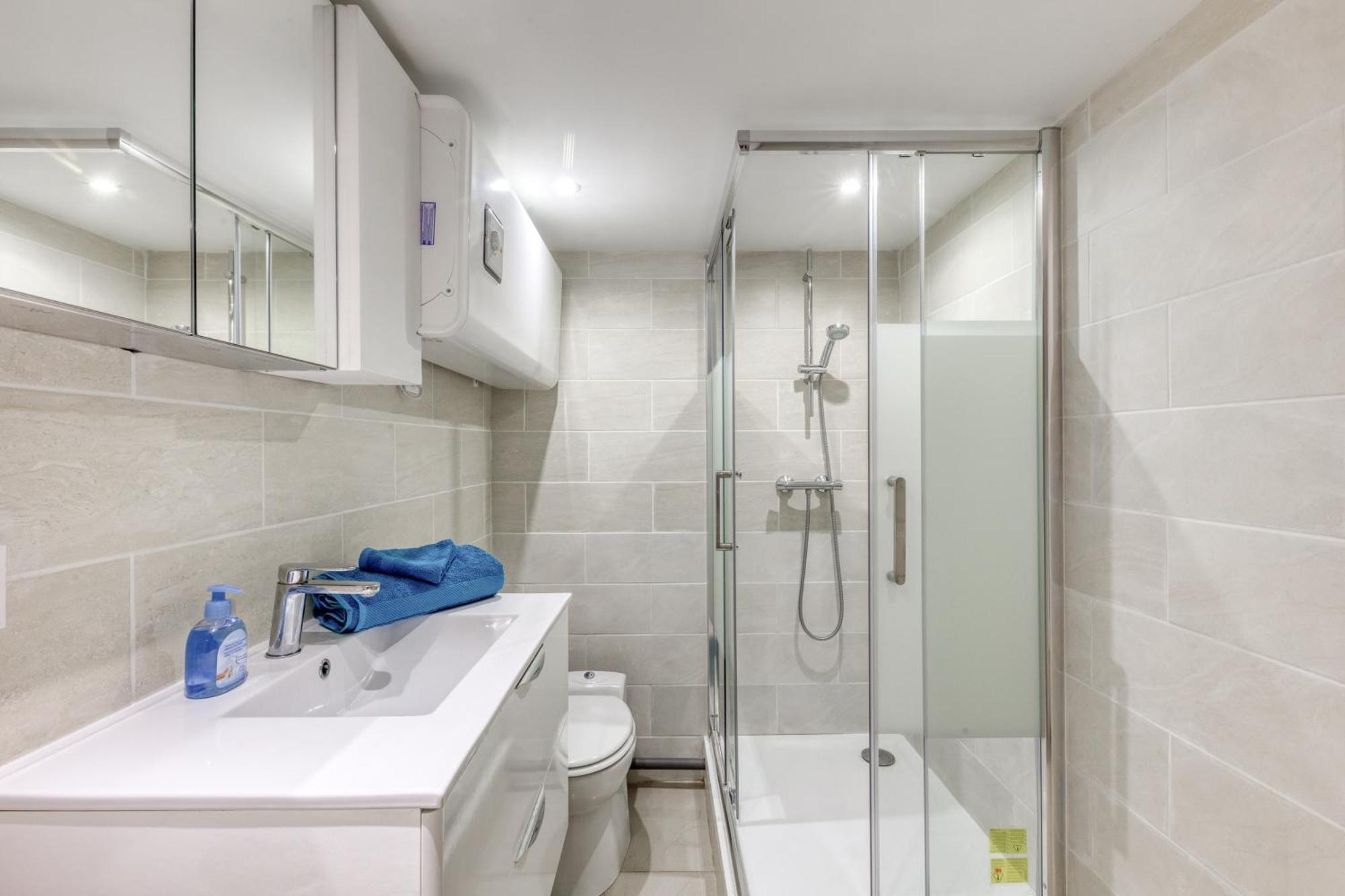 Studio Cosy - 35M2 - Paris -Disneyland - Rer A Noisy-le-Grand Kültér fotó