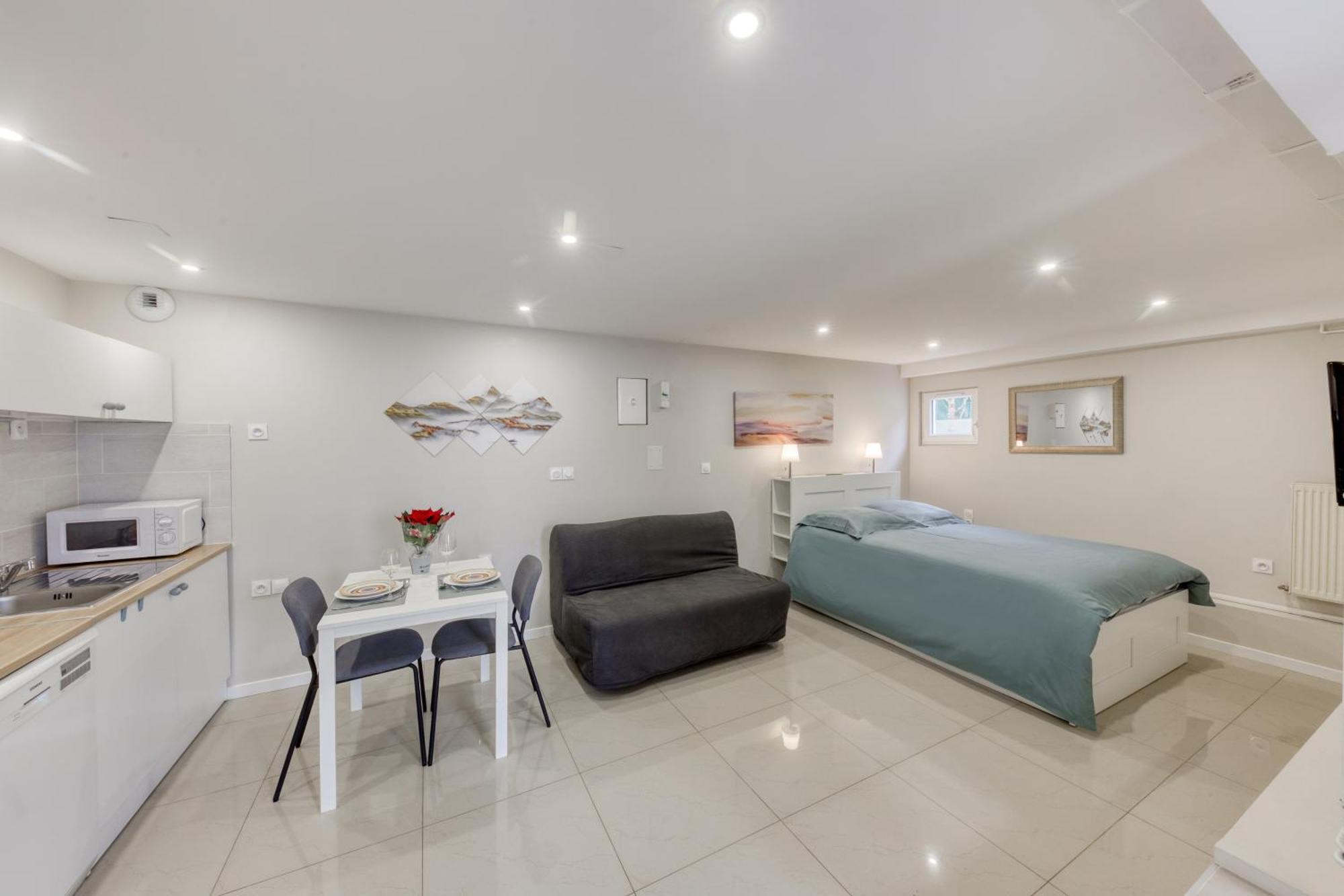 Studio Cosy - 35M2 - Paris -Disneyland - Rer A Noisy-le-Grand Kültér fotó